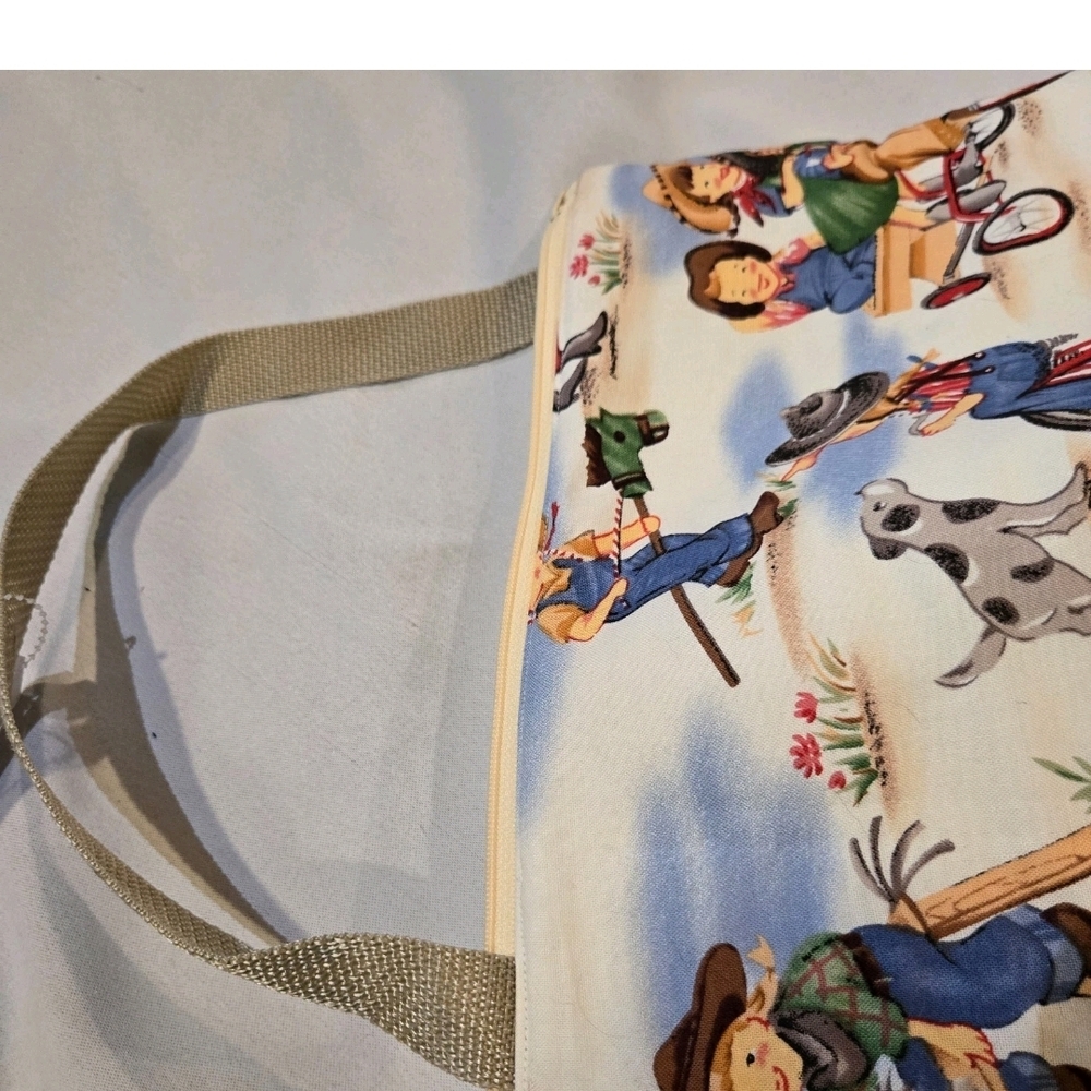Handmade 100% Cotton Tote and Mini Bag "Little Cowgirls, Little Cowpokes" fabric - Picture 4 of 12